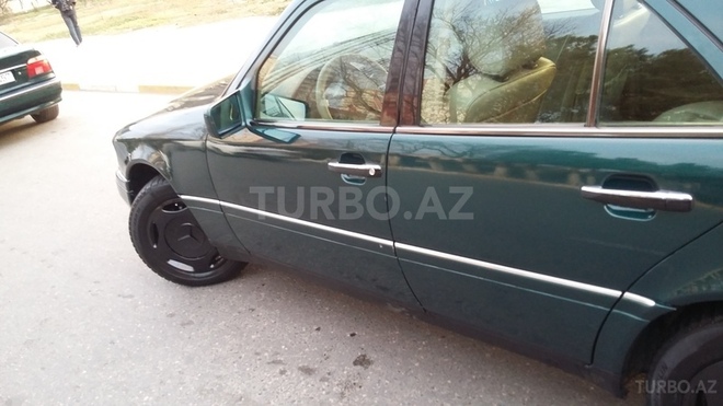 Mercedes C 220 1995, 230,011 km - 2.2 l - Sumqayıt