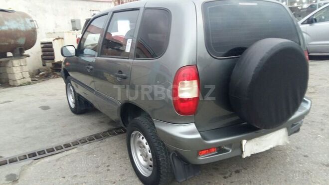 Chevrolet Niva 2005, 165,000 km - 1.7 л - Bakı