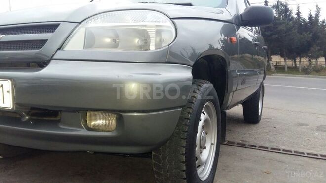 Chevrolet Niva 2005, 165,000 km - 1.7 л - Bakı