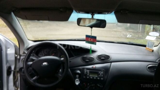 Ford Focus 2002, 245,852 km - 2.0 l - Lənkəran