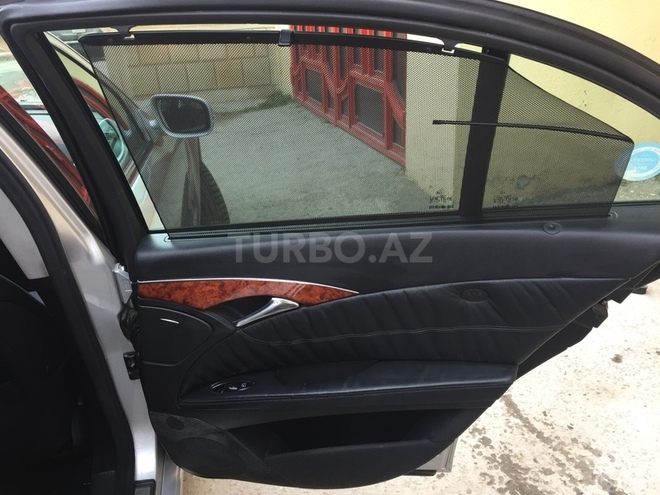 Mercedes E 270 2002, 319,000 km - 2.7 l - Bakı