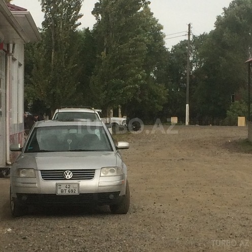 Volkswagen Passat 2001, 205 km - 0.2 l - Lənkəran