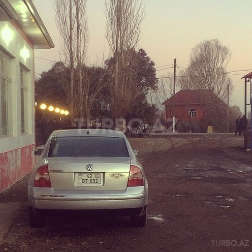 Volkswagen Passat 2001, 205 km - 0.2 l - Lənkəran