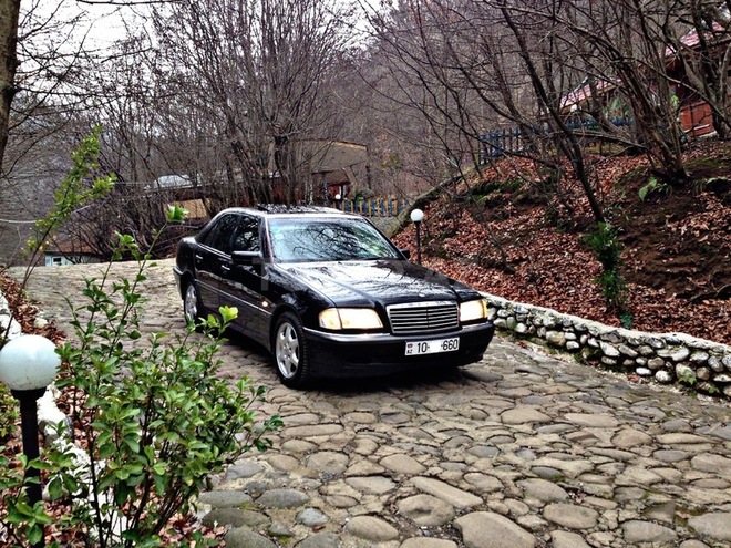 Mercedes C 280 1998, 245,000 km - 2.8 l - Bakı