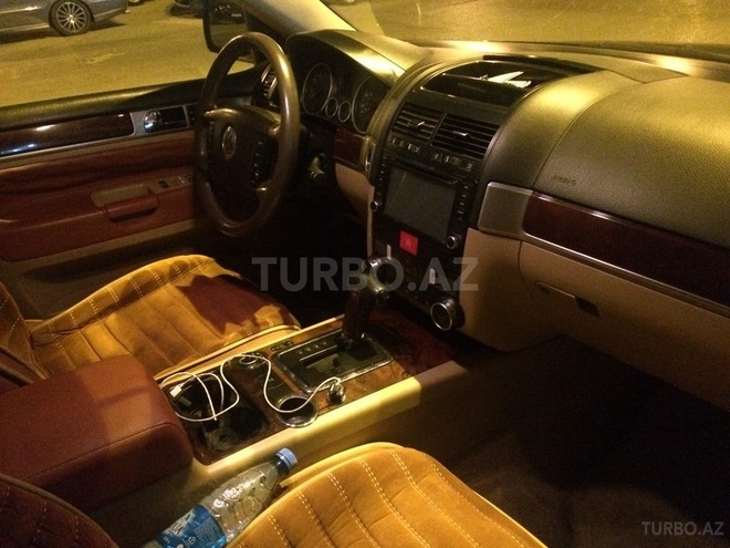 Volkswagen Touareg 2006, 280,000 km - 3.2 l - Bakı