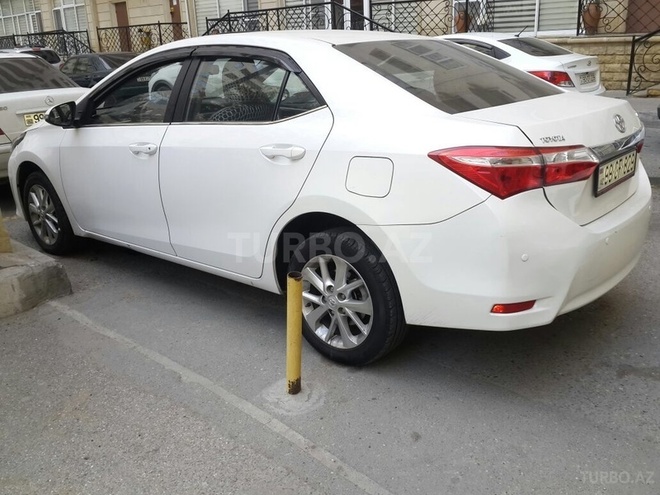 Toyota Corolla 2013, 98,000 km - 1.6 l - Bakı