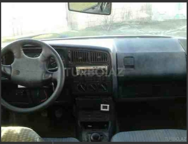 Volkswagen Passat 1992, 950,000 km - 1.8 l - Şirvan