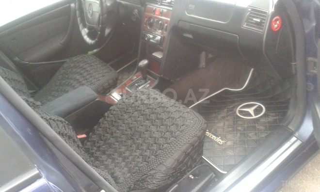 Mercedes C 180 1997, 290,000 km - 1.8 l - Bakı