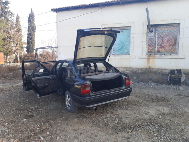 Opel Vectra 1992, 383,320 km - 1.7 l - Tərtər