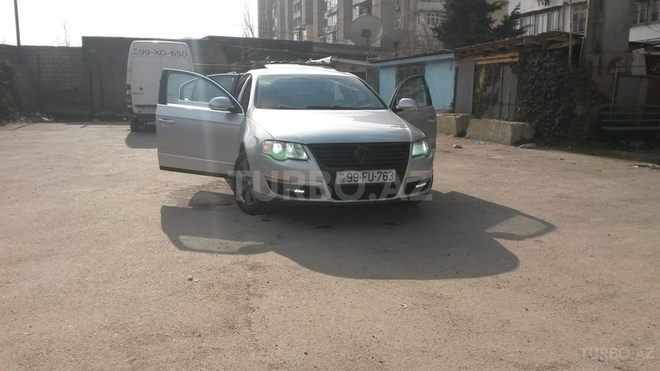 Volkswagen Passat 2005, 150,000 km - 2.0 l - Bakı