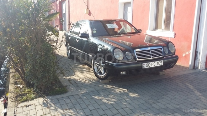 Mercedes E 200 1996, 325,001 km - 2.0 l - Şəmkir