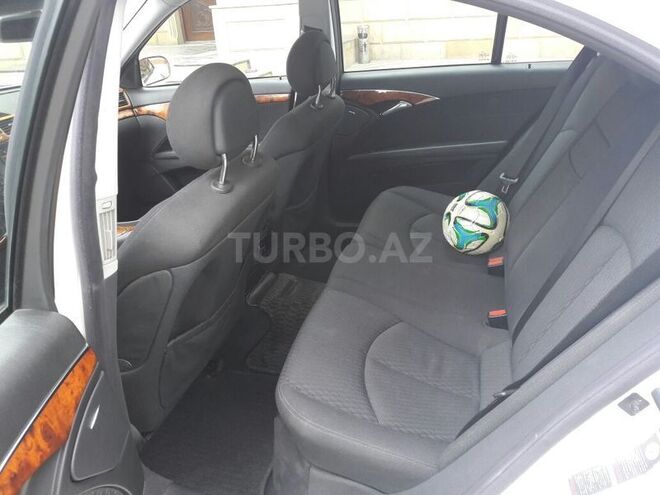Mercedes E 240 2002, 126,000 km - 2.6 l - Bakı