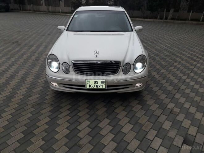 Mercedes E 240 2002, 126,000 km - 2.6 l - Bakı