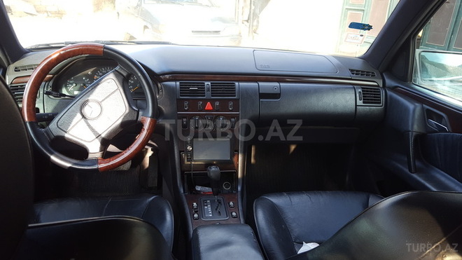 Mercedes E 230 1996, 280,750 km - 2.3 l - Bakı