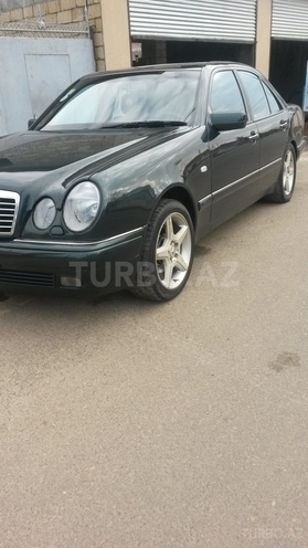 Mercedes E 230 1997, 268,478 km - 2.3 l - Masallı