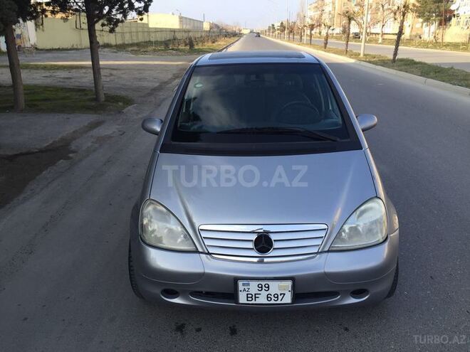 Mercedes A 190 2000, 140,000 km - 1.9 л - Sumqayıt