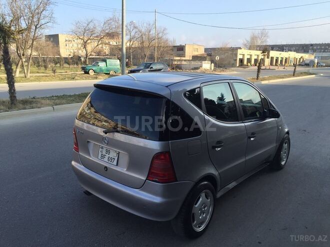 Mercedes A 190 2000, 140,000 km - 1.9 л - Sumqayıt