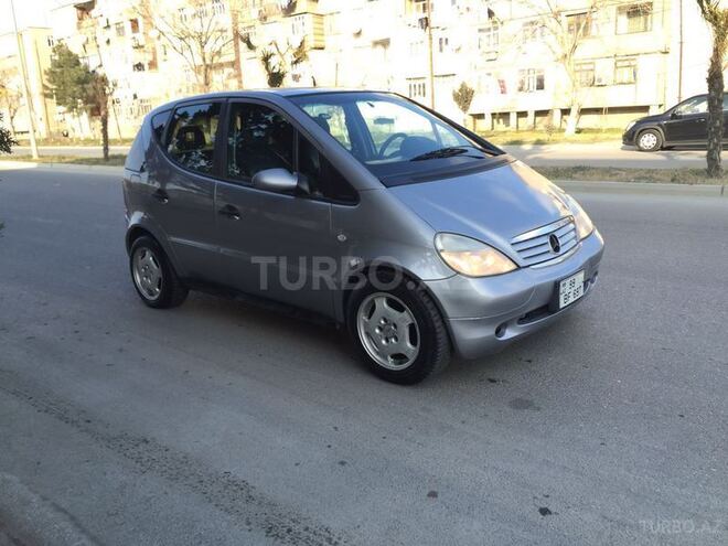 Mercedes A 190 2000, 140,000 km - 1.9 л - Sumqayıt