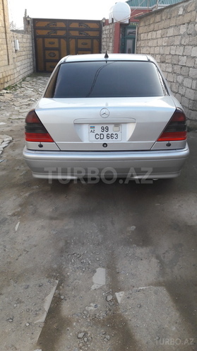 Mercedes C 200 2000, 230,000 km - 2.0 л - Bakı