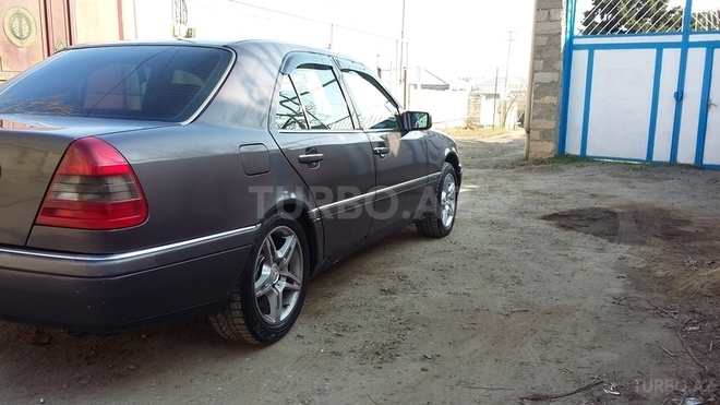 Mercedes C 180 1994, 318,500 km - 1.8 л - Bakı