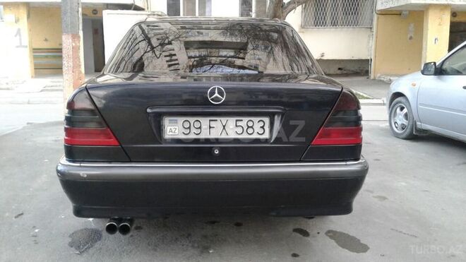Mercedes C 220 1999, 374,000 km - 2.2 l - Bakı