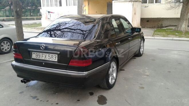 Mercedes C 220 1999, 374,000 km - 2.2 l - Bakı