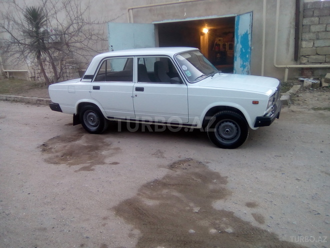 LADA (VAZ) 2107 2009, 190,000 km - 0.1 л - Bakı