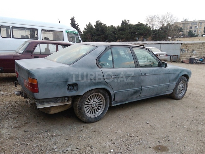 BMW 525 1994, 258,000 km - 2.0 l - Bakı