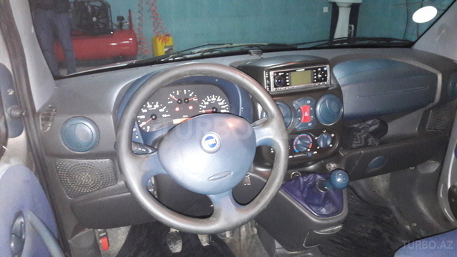 Fiat Doblo 2003, 240,000 km - 1.9 l - Bakı