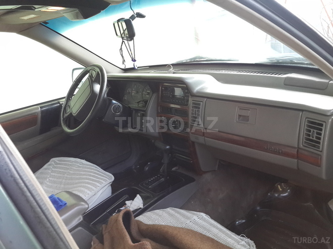 Jeep Grand Cherokee 1993, 95,000 km - 0.4 l - Neftçala