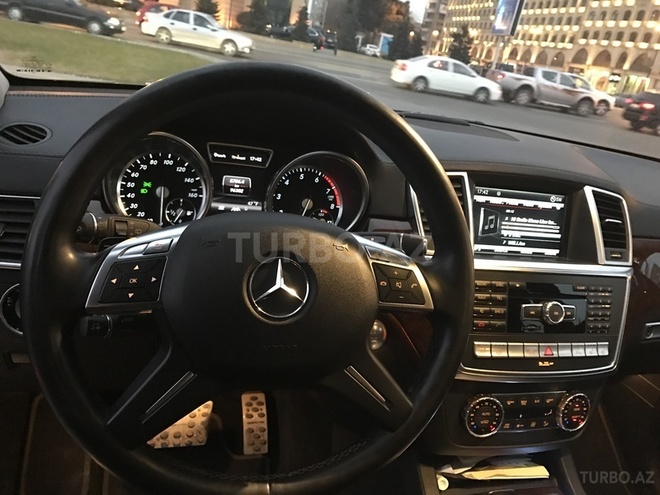 Mercedes GL 550 2013, 96,000 km - 5.5 l - Bakı