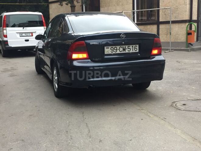 Opel Vectra 2002, 260,000 km - 2.0 l - Bakı