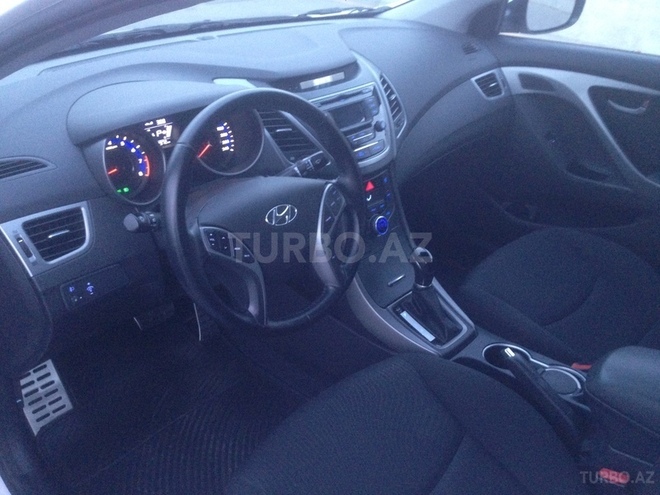 Hyundai Elantra 2015, 12,972 km - 1.8 л - Bakı