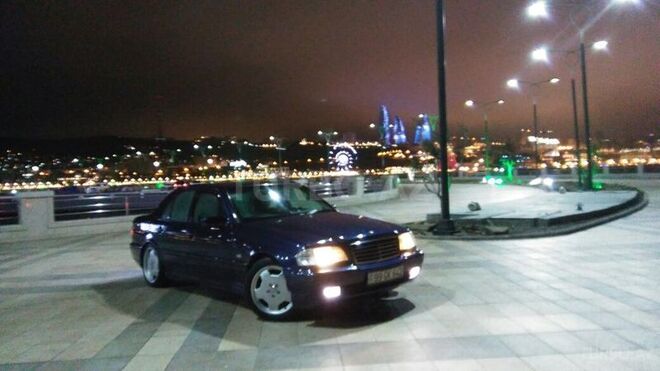 Mercedes C 200 1999, 193,000 km - 0.2 l - Bakı