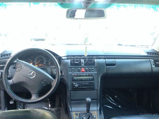 Mercedes E 320 1999, 161,000 km - 3.2 л - Bakı