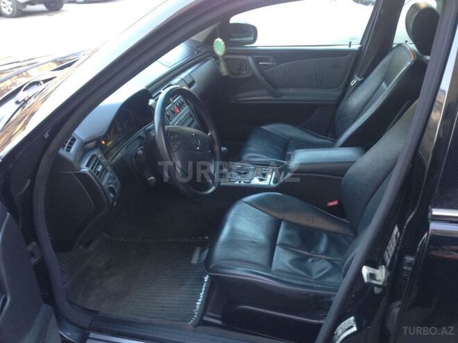 Mercedes E 320 1999, 161,000 km - 3.2 л - Bakı