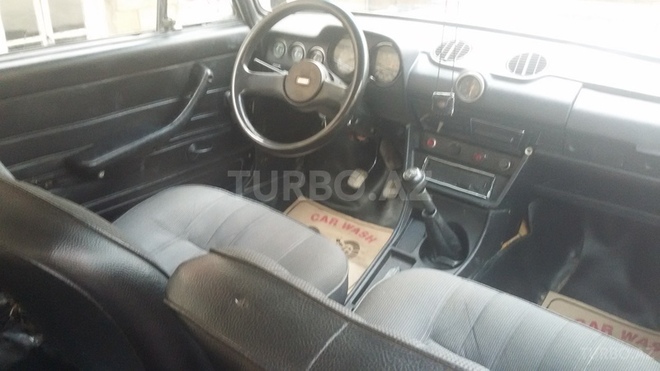 LADA (VAZ) 2106 1983, 193,000 km - 1.3 l - Bakı