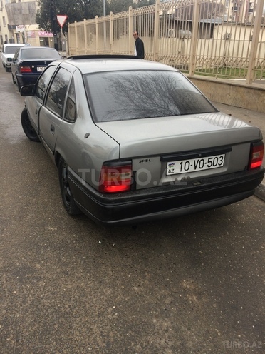 Opel Vectra 1993, 312,367 km - 2.0 l - Bakı