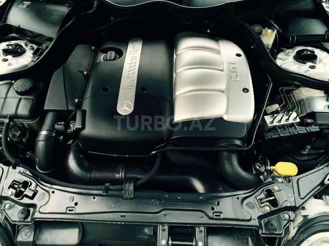 Mercedes C 220 2000, 263,500 km - 2.2 l - Bakı