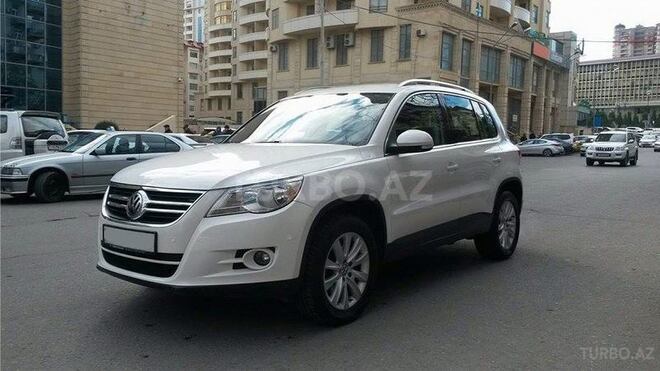 Volkswagen Tiguan 2010, 65,900 km - 2.0 l - Bakı