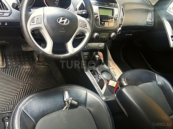 Hyundai ix35 2013, 70,000 km - 2.0 l - Bakı