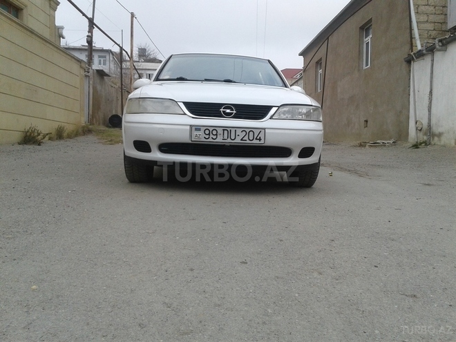 Opel Vectra 1999, 285,000 km - 1.8 l - Bakı