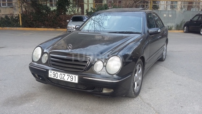 Mercedes E 320 1999, 281,000 km - 3.2 l - Bakı