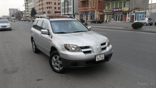 Mitsubishi Outlander 2002, 100,000 km - 2.4 l - Bakı