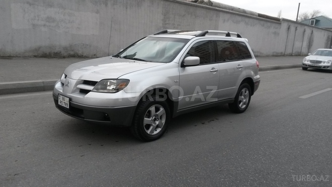 Mitsubishi Outlander 2002, 100,000 km - 2.4 l - Bakı