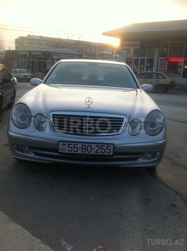 Mercedes E 270 2003, 180,366 km - 2.7 l - Şəki