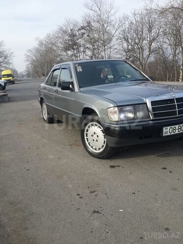 Mercedes 190 1991, 250,000 km - 2.0 l - Şəki