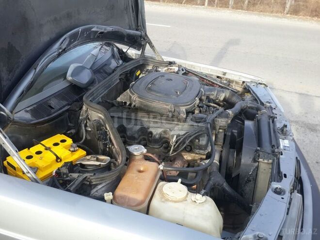 Mercedes 190 1991, 250,000 km - 2.0 l - Şəki