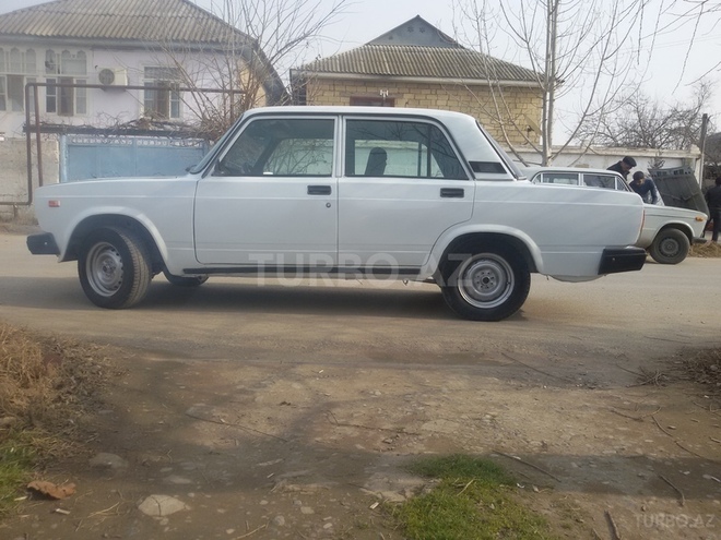 LADA (VAZ) 2107 2002, 3,000 km - 1.5 l - Şirvan
