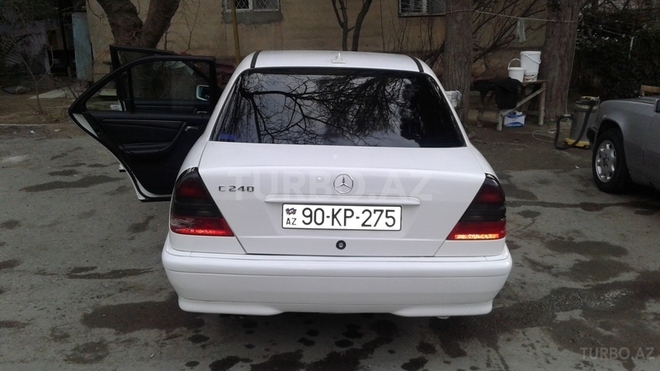 Mercedes C 240 1998, 270,000 km - 2.4 l - Bakı
